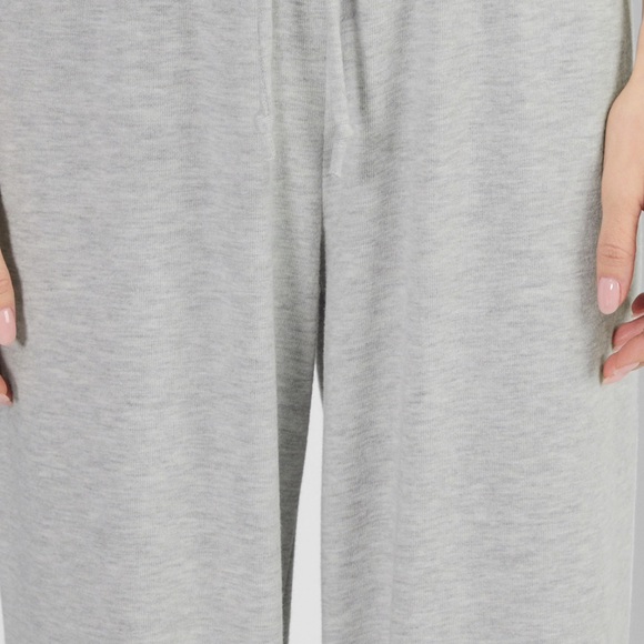 Aritzia recharge pant nwt - Picture 6 of 8